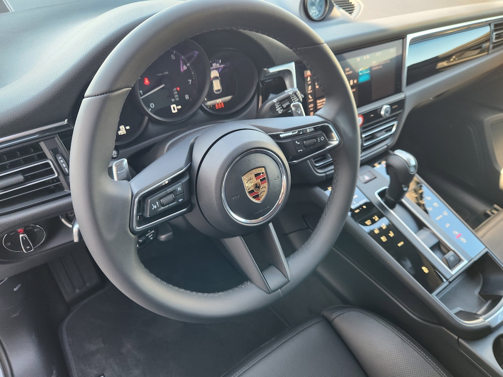 New 2026 Porsche Macan Sport Utility