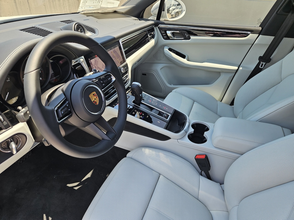 New 2026 Porsche Macan SUV