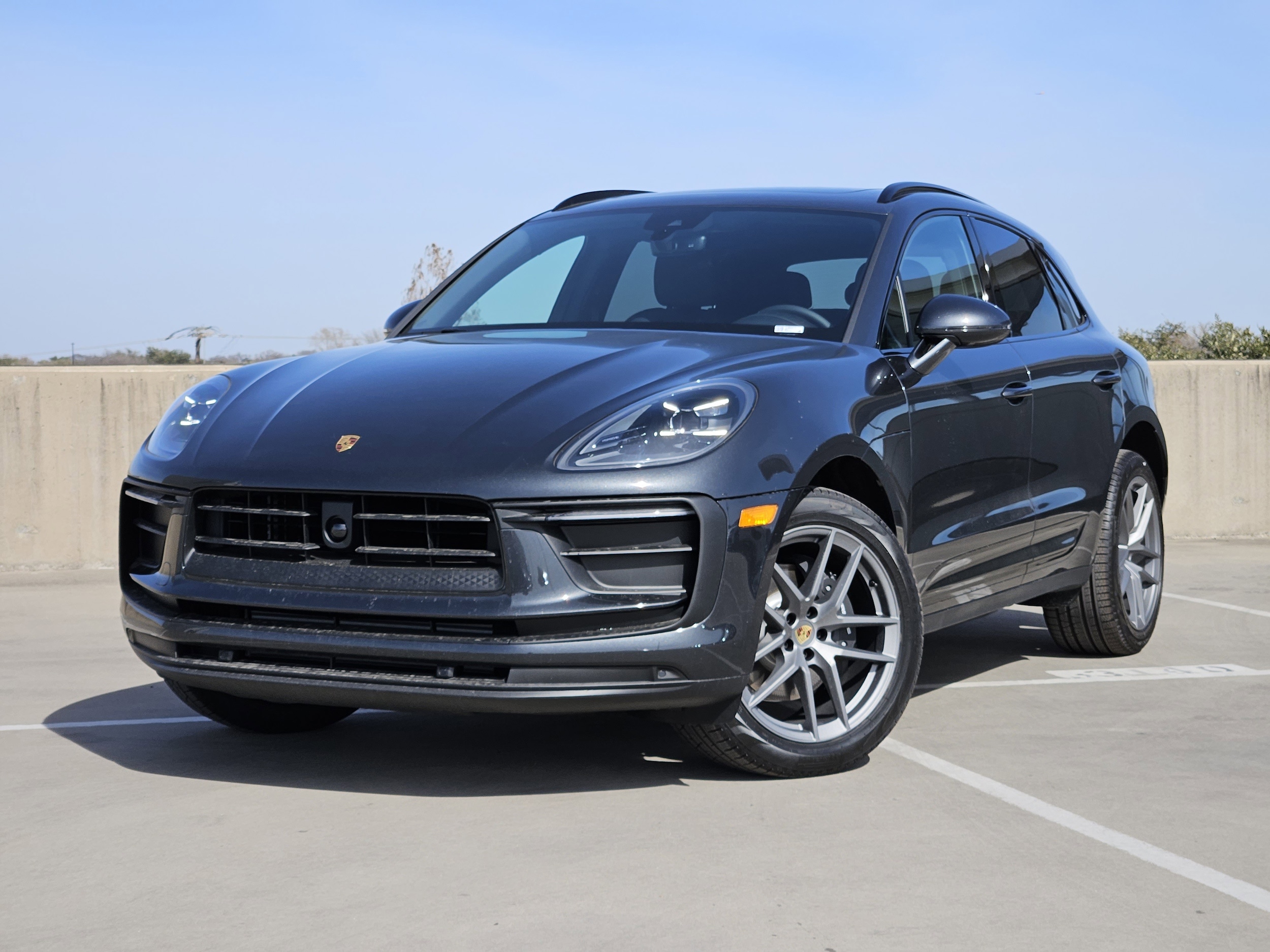 2026 Porsche Macan SUV 