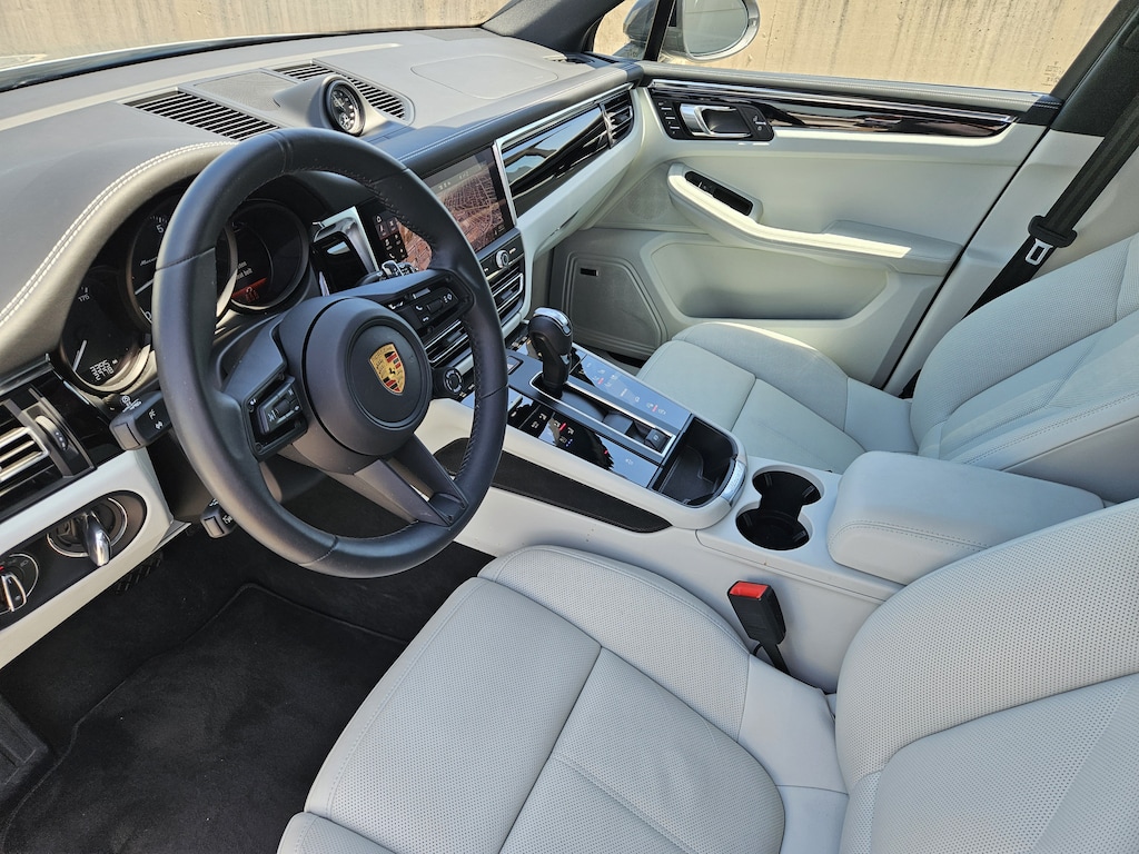 Used 2026 Porsche Macan SUV