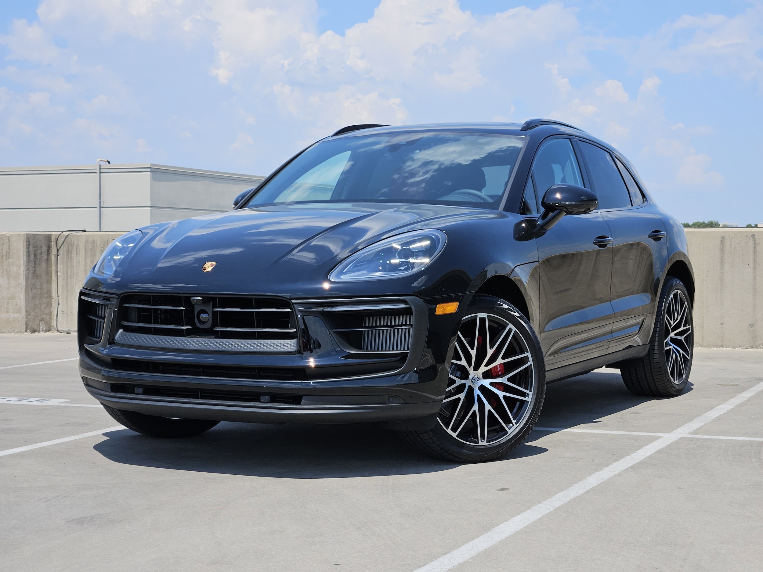 2025 Porsche Macan SUV 