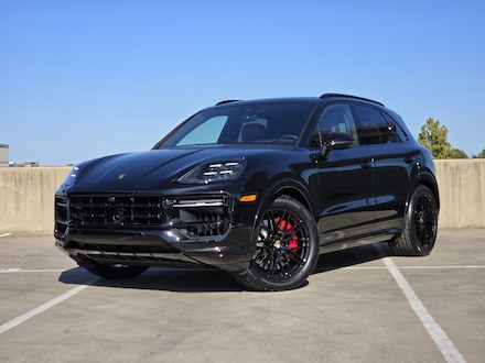 2026 Porsche Cayenne GTS SUV