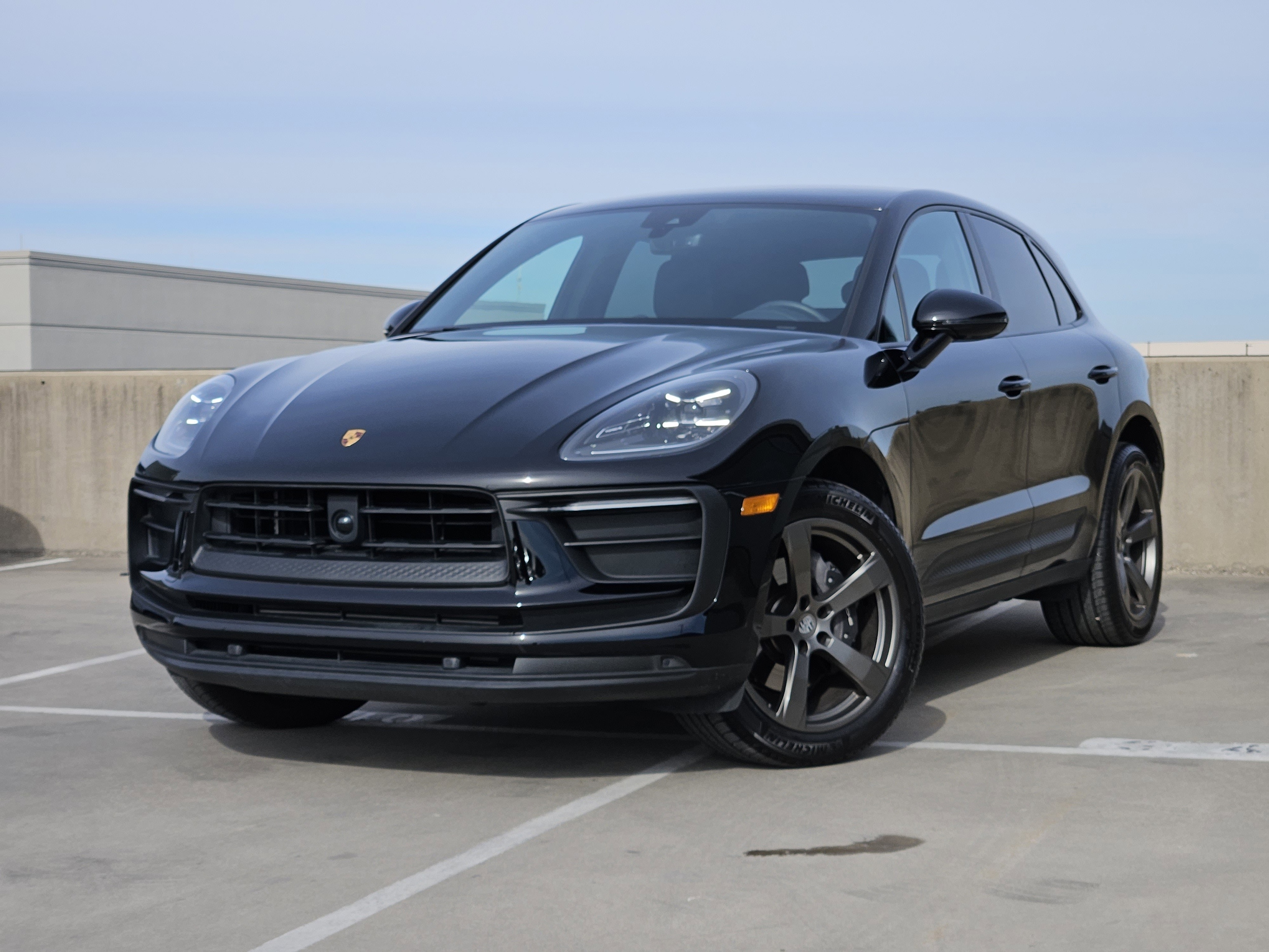 2025 Porsche Macan SUV 
