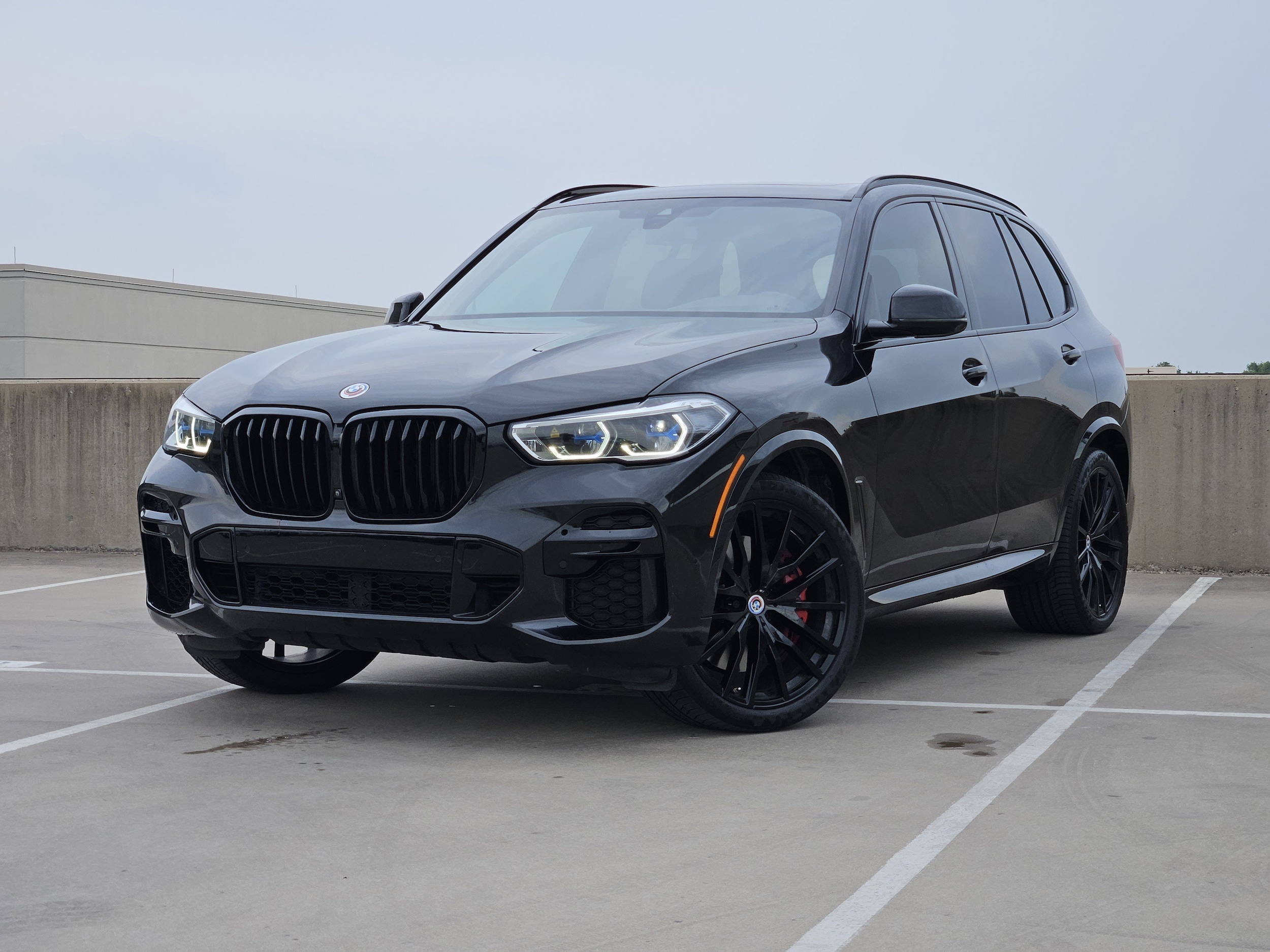 2023 BMW X5 M50i's photo