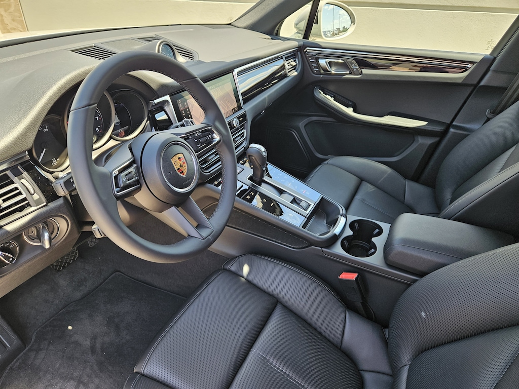 New 2026 Porsche Macan SUV