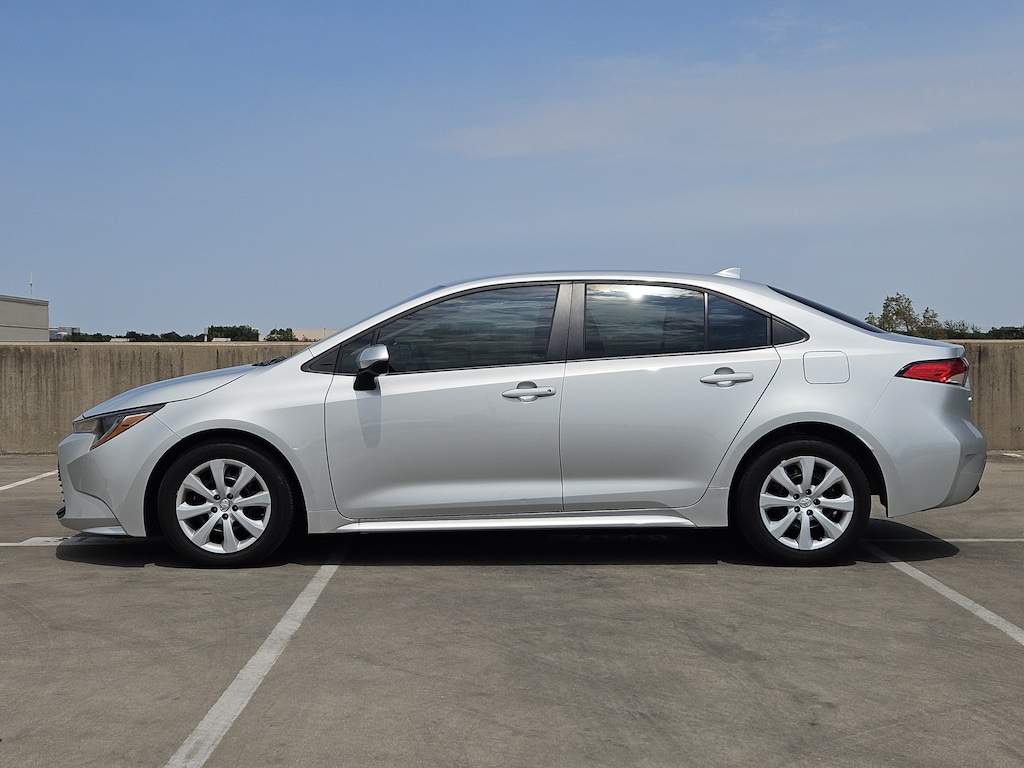Used 2023 Toyota Corolla LE Sedan
