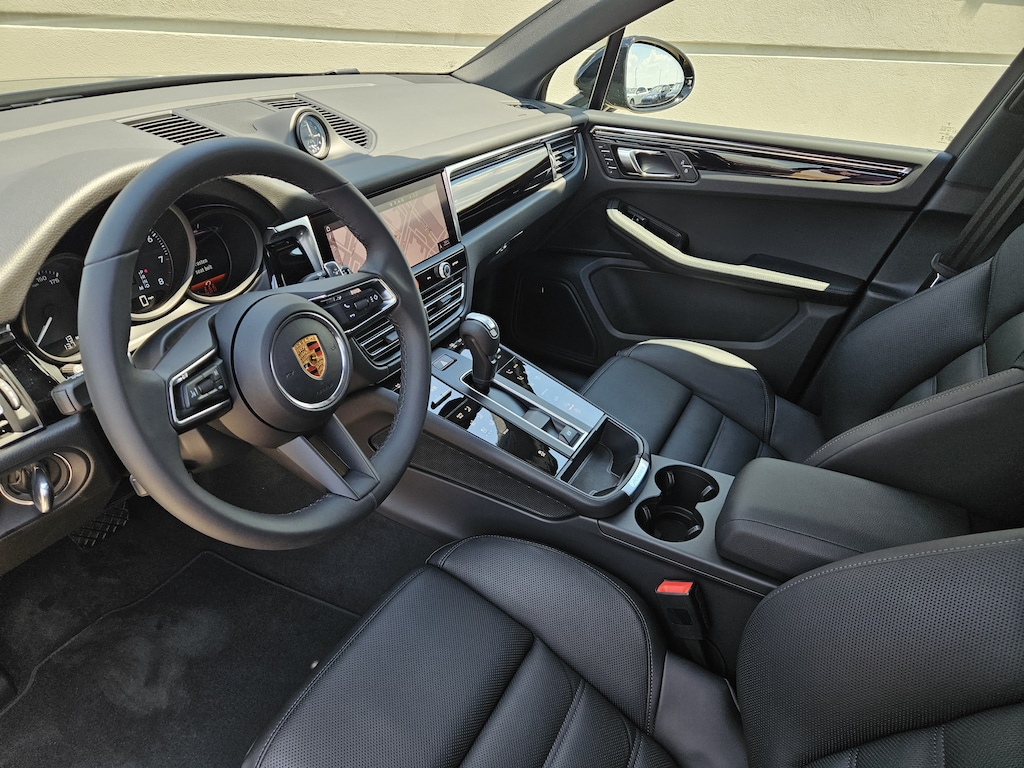 New 2026 Porsche Macan SUV