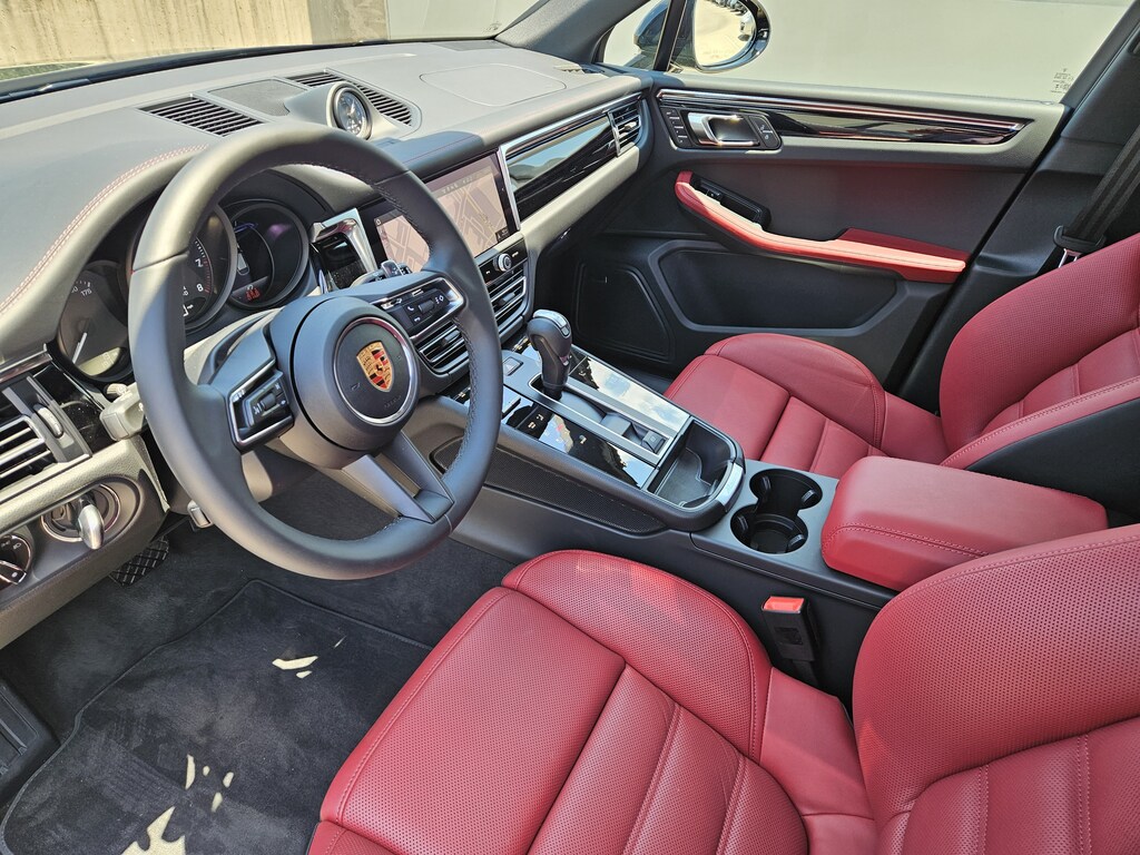 New 2026 Porsche Macan SUV