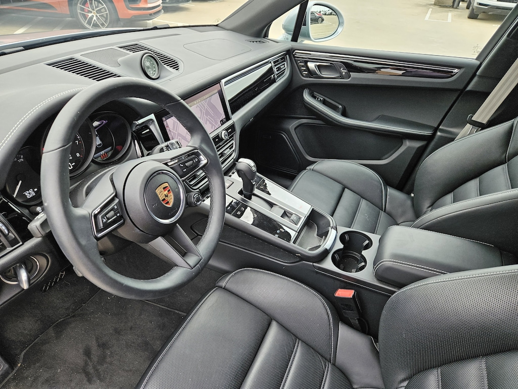 Certified 2025 Porsche Macan SUV