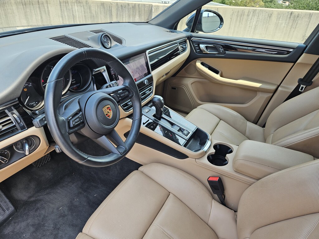 Certified 2024 Porsche Macan SUV