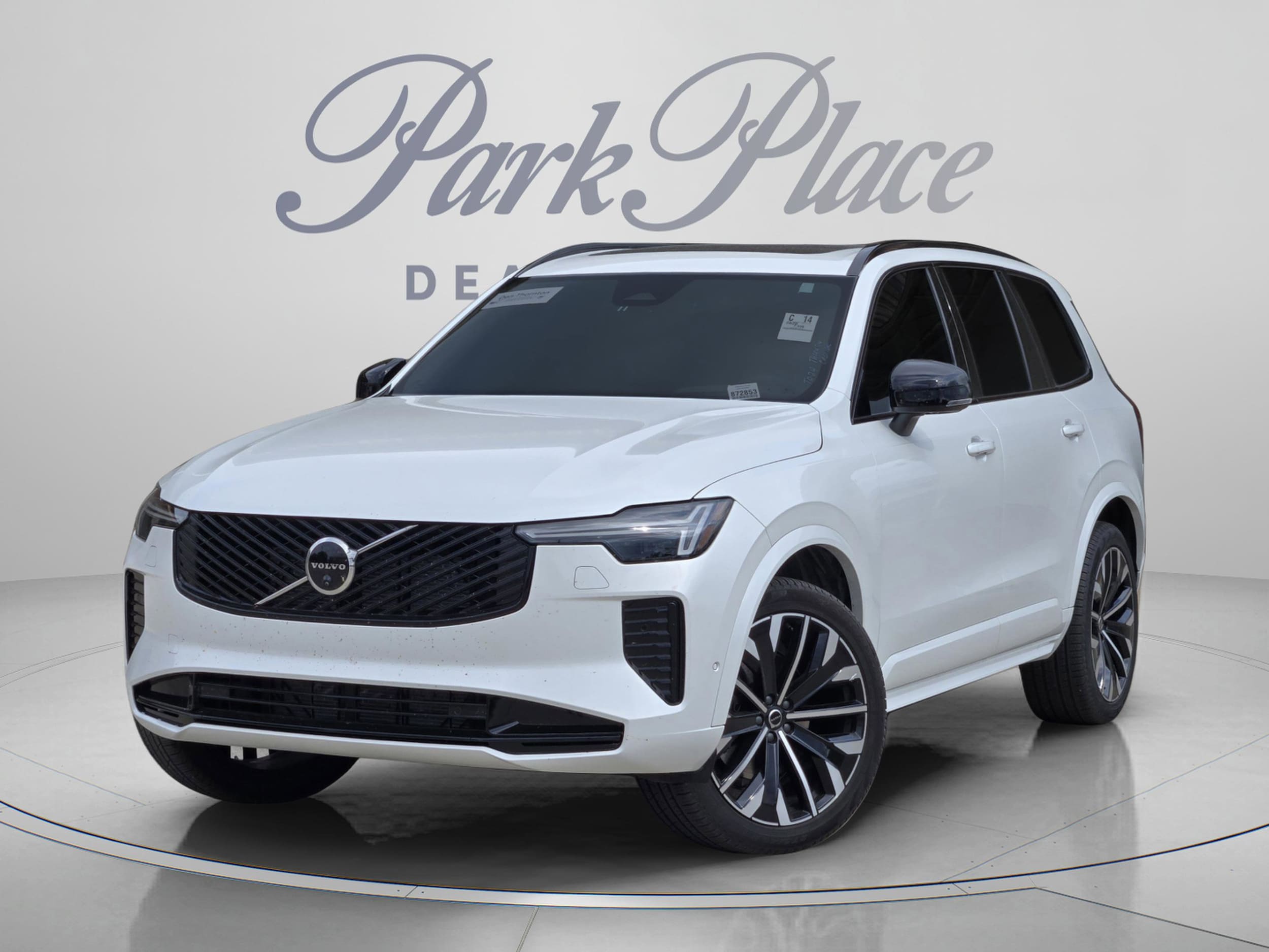 2026 Volvo XC90 B6 Ultra Dark 7-Seater 4WD's photo