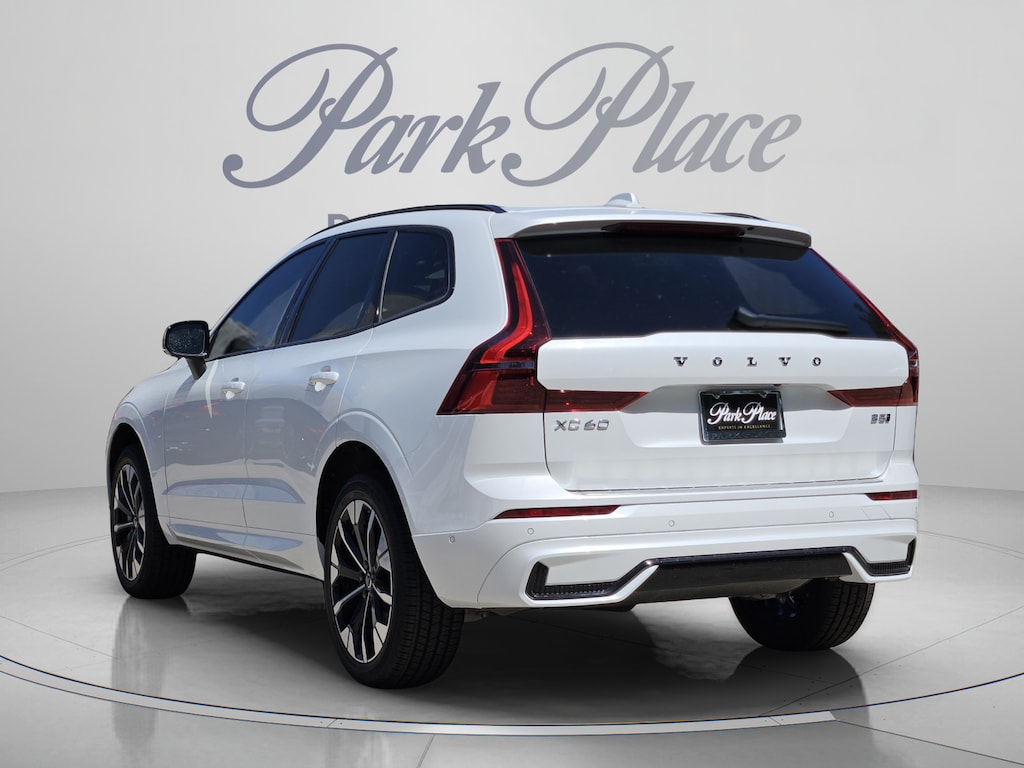 New 2026 Volvo XC60 B5 Plus SUV