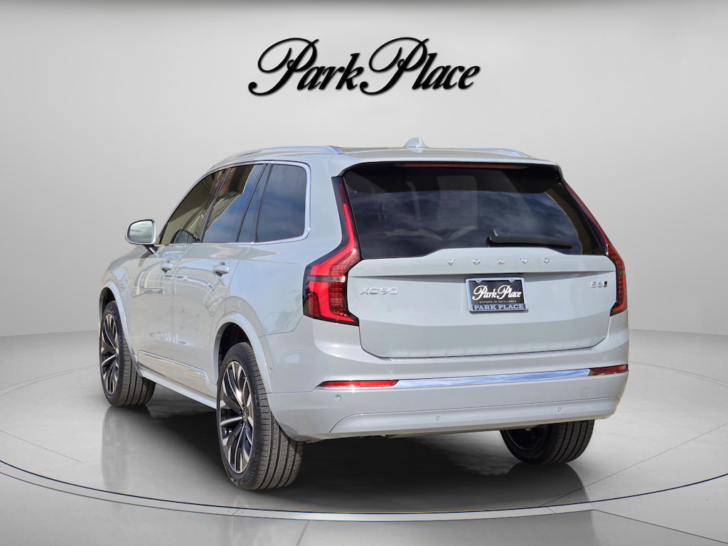 New 2026 Volvo XC90 B6 Plus 7-Seater SUV