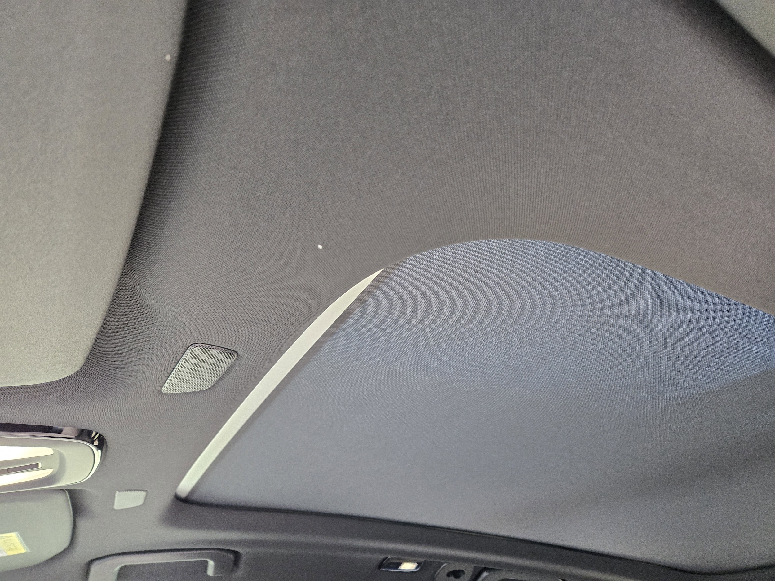 2026 Volvo XC60 Plus - Photo 25