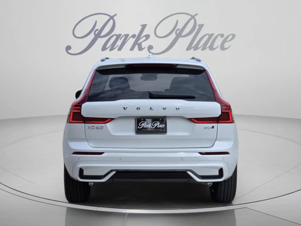 Used 2026 Volvo XC60 B5 Core SUV