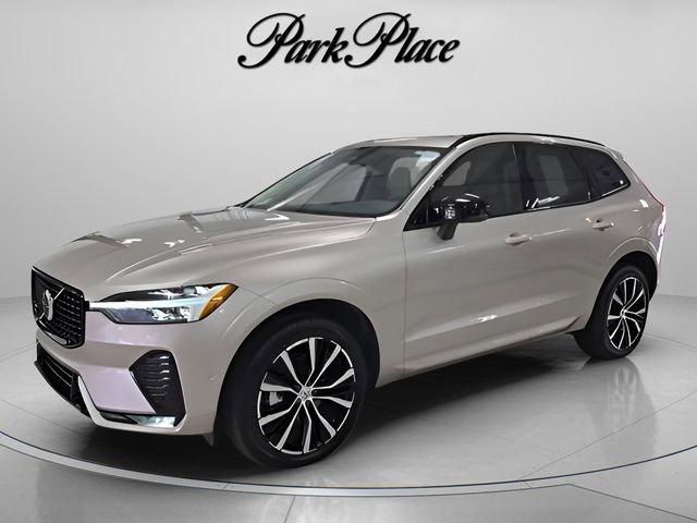 2025 Volvo XC60 B5 Plus Dark AWD's photo