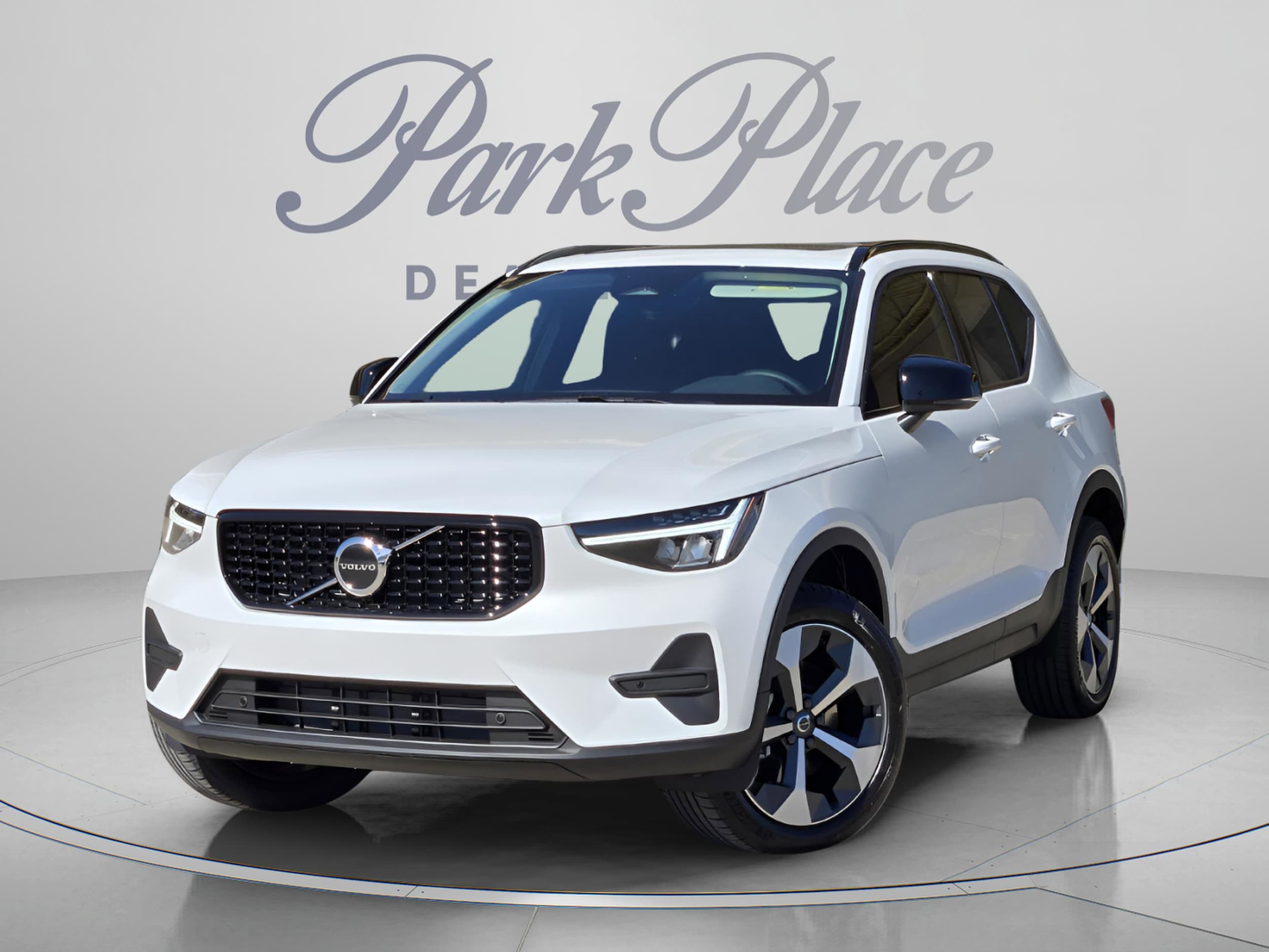 2026 Volvo XC40