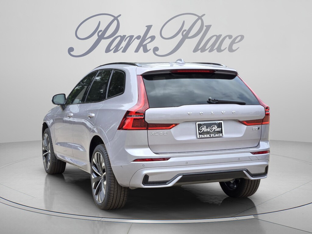 New 2026 Volvo XC60 B5 Ultra SUV