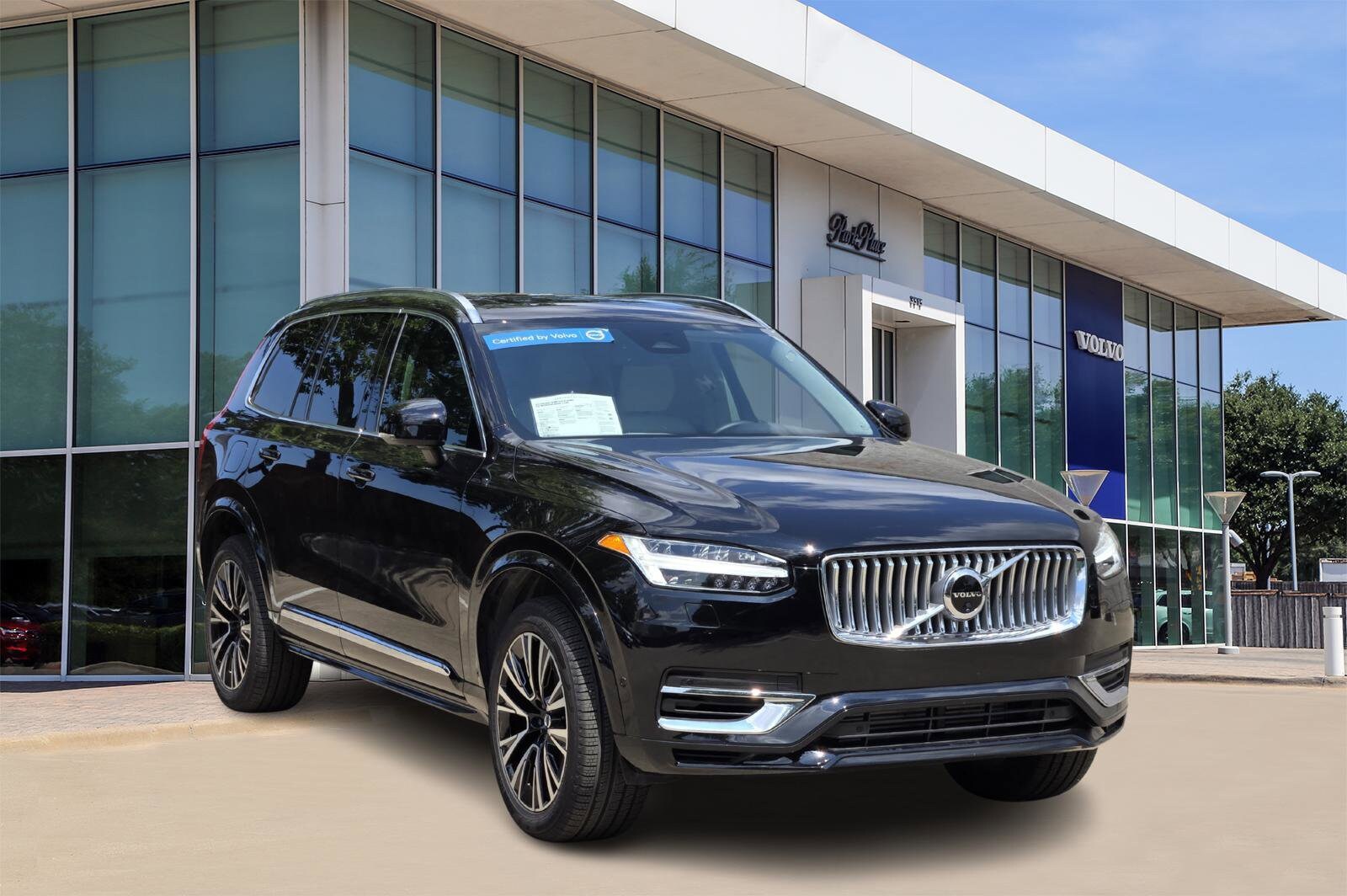 2025 Volvo XC90 Plus photo 2