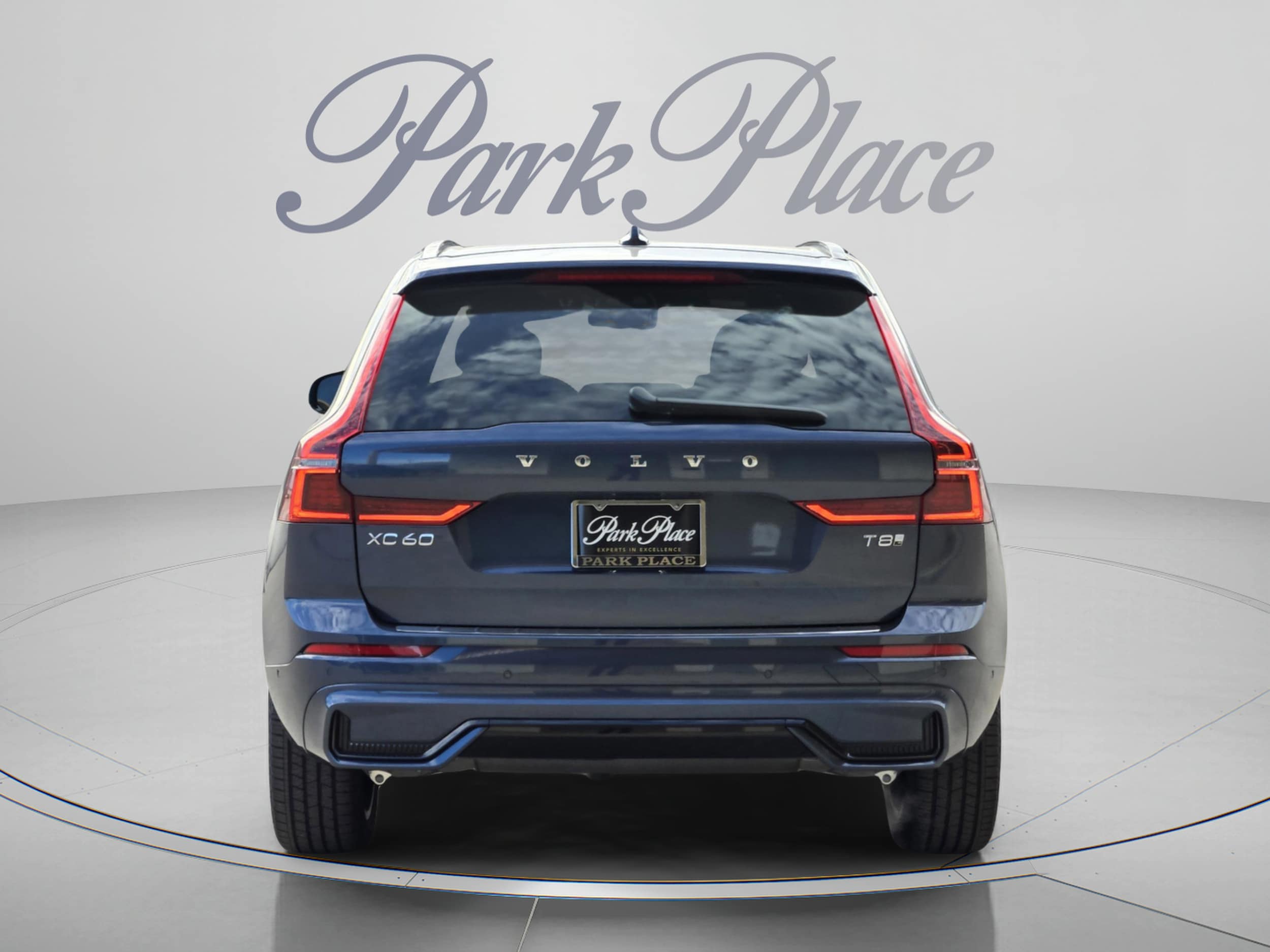 2026 Volvo XC60 Plus - Photo 29
