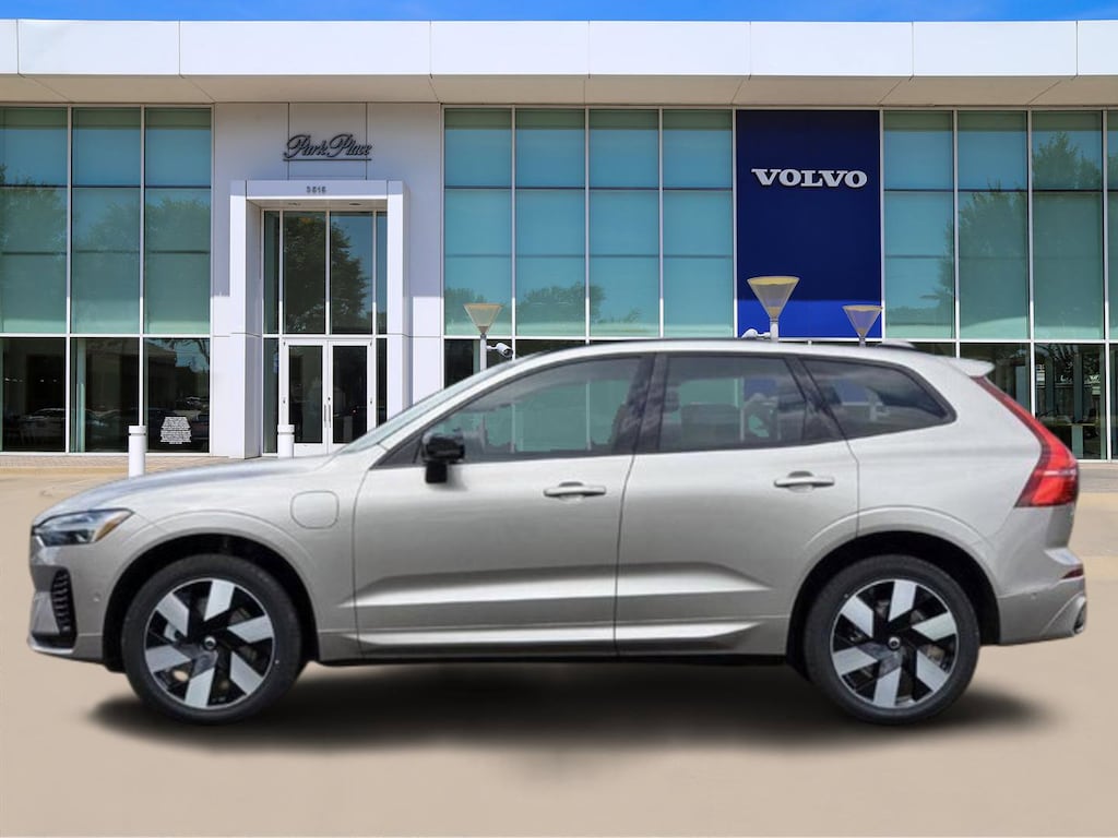 Used 2025 Volvo XC60 plug-in hybrid T8 Plus SUV