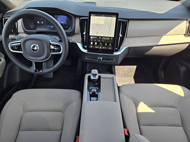 2026 Volvo XC90 Plus - Photo 21