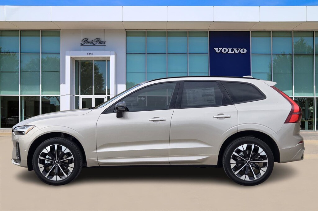 New 2026 Volvo XC60 B5 Plus SUV