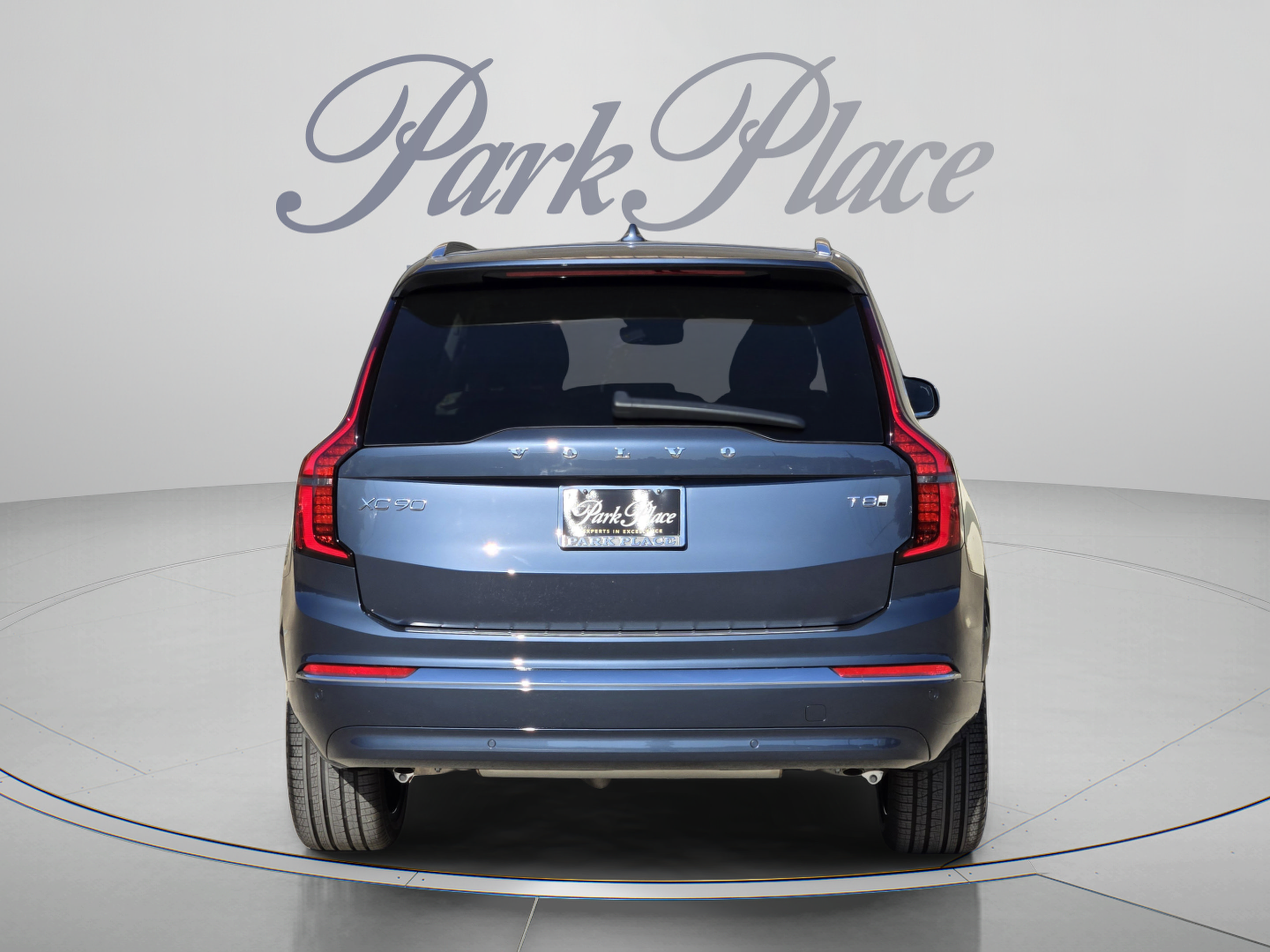 New 2026 Volvo XC90 plug-in hybrid T8 Ultra 7-Seater SUV