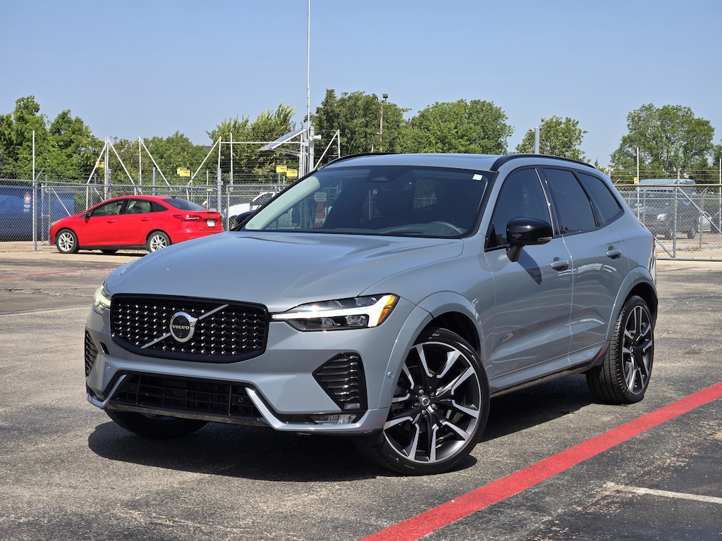 Certified 2024 Volvo XC60 B5 Ultimate Dark Theme SUV