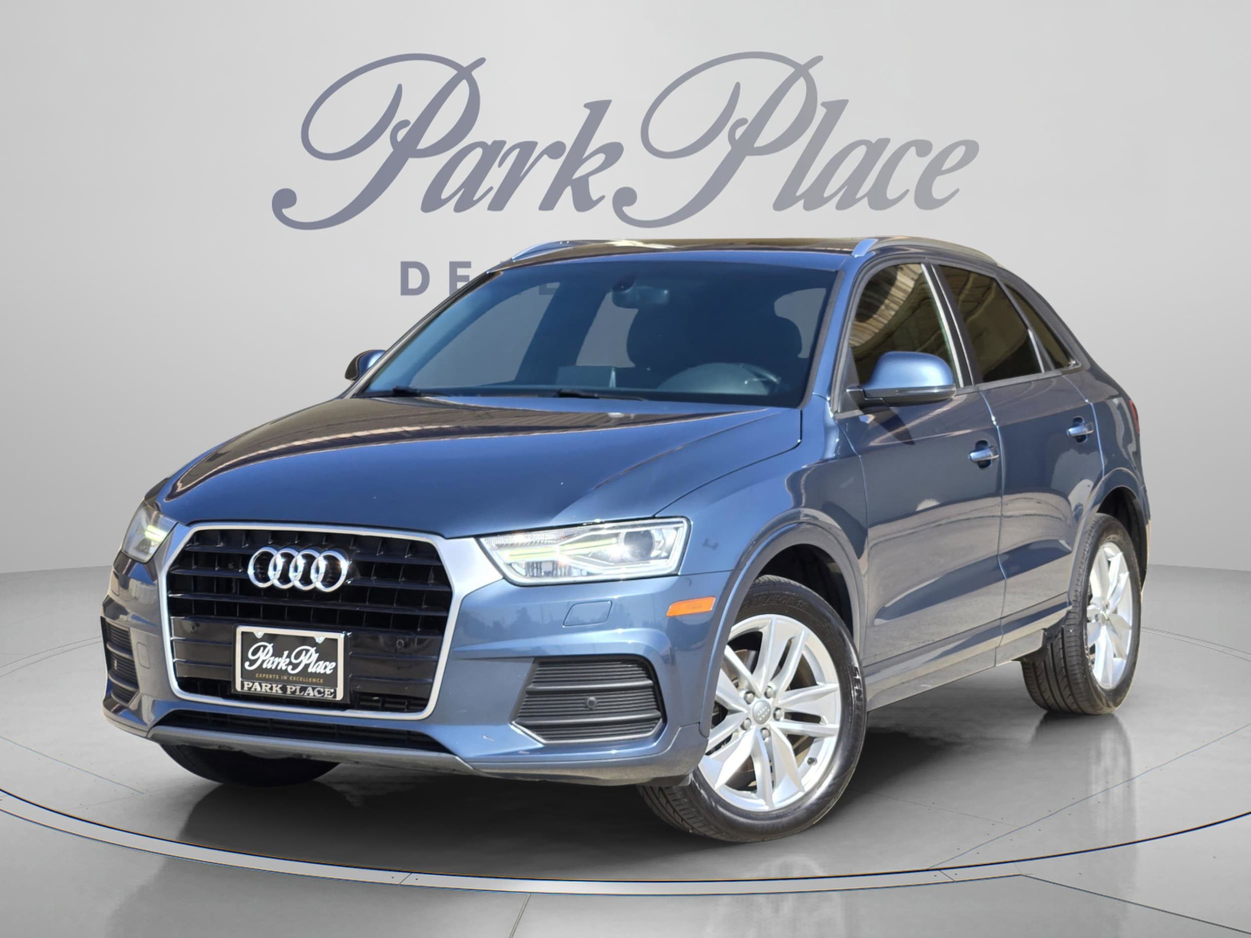 2017 Audi Q3 2.0T Premium Tiptronic's photo