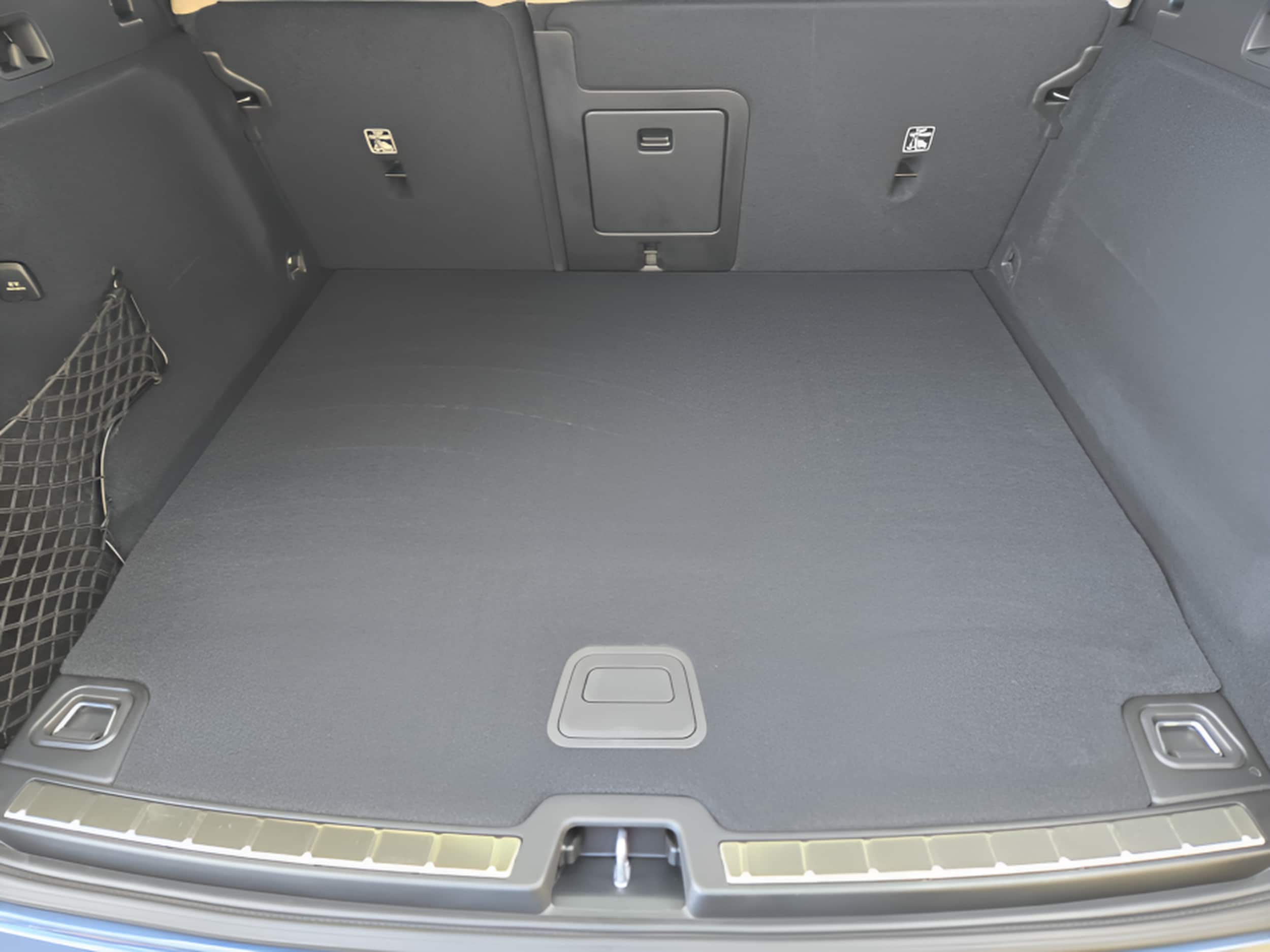 2026 Volvo XC60 Plus - Photo 27