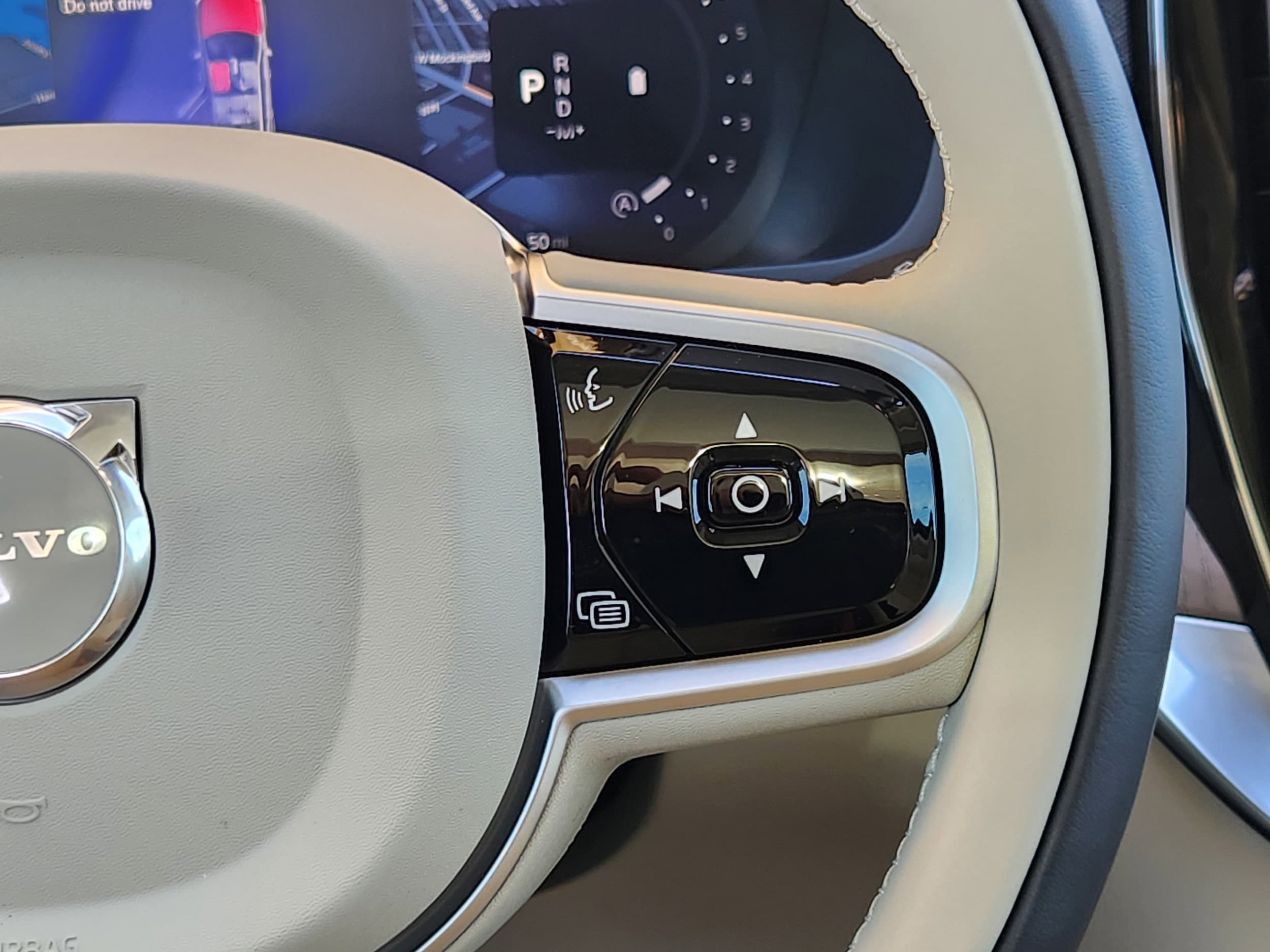 2026 Volvo XC90 Ultra - Photo 29