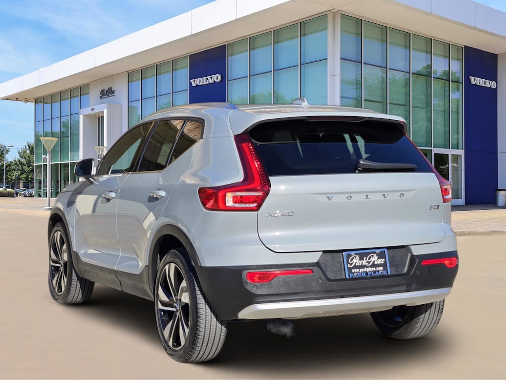 Used 2025 Volvo XC40 Plus Bright Theme SUV
