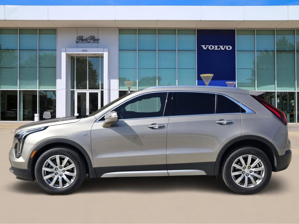 Used 2022 CADILLAC XT4 FWD Premium Luxury SUV