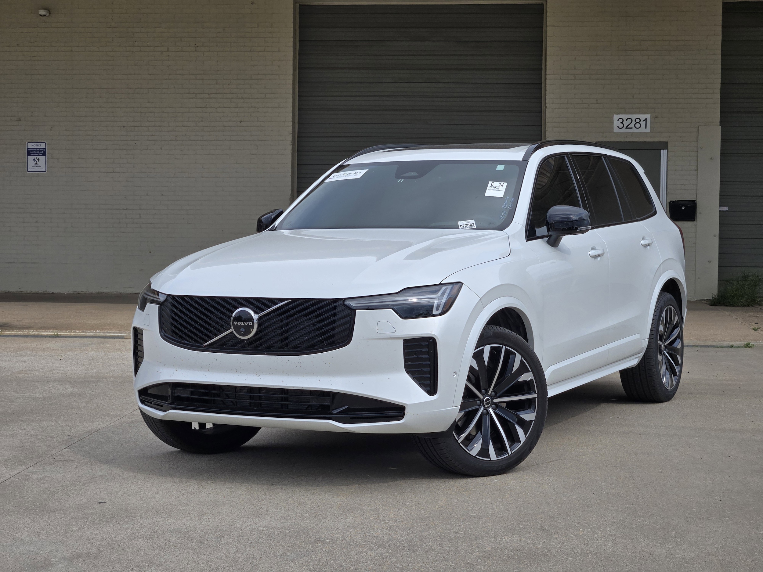2026 Volvo XC90 B6 Ultra Dark 7-Seater 4WD's photo