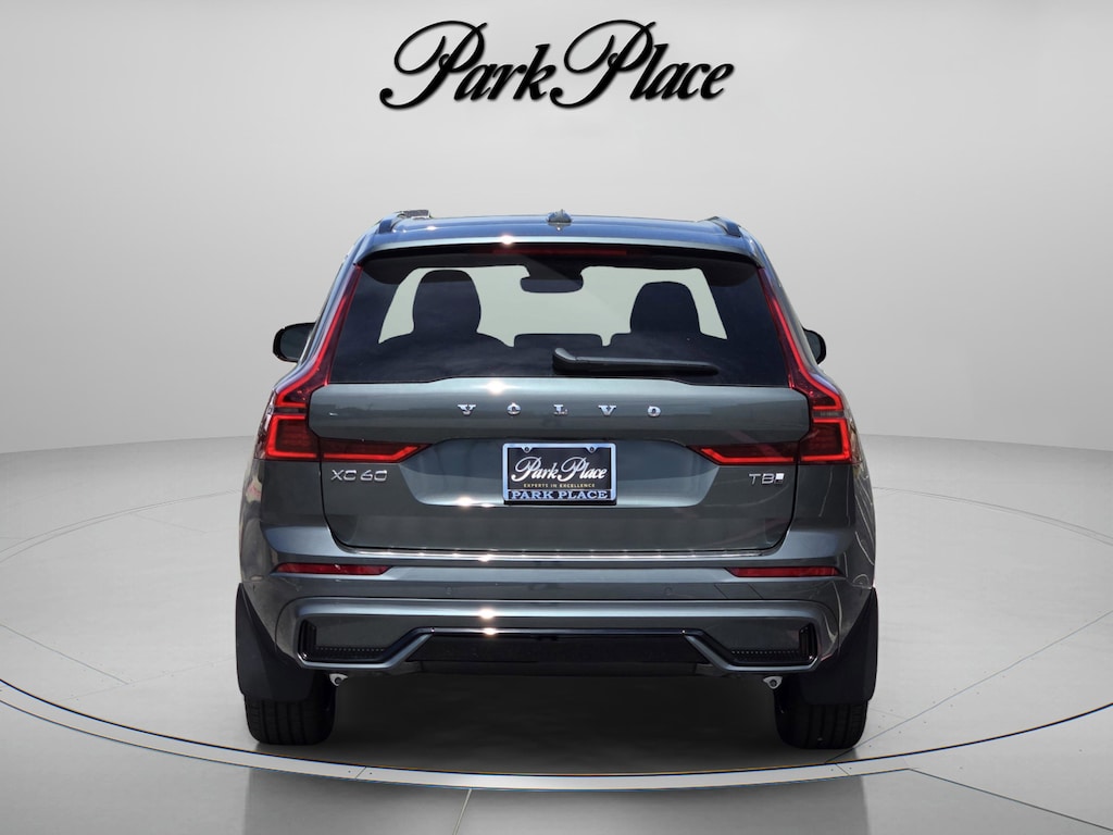 New 2026 Volvo XC60 plug-in hybrid T8 Plus SUV