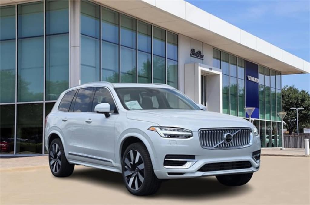 Certified 2025 Volvo XC90 plug-in hybrid T8 Plus SUV