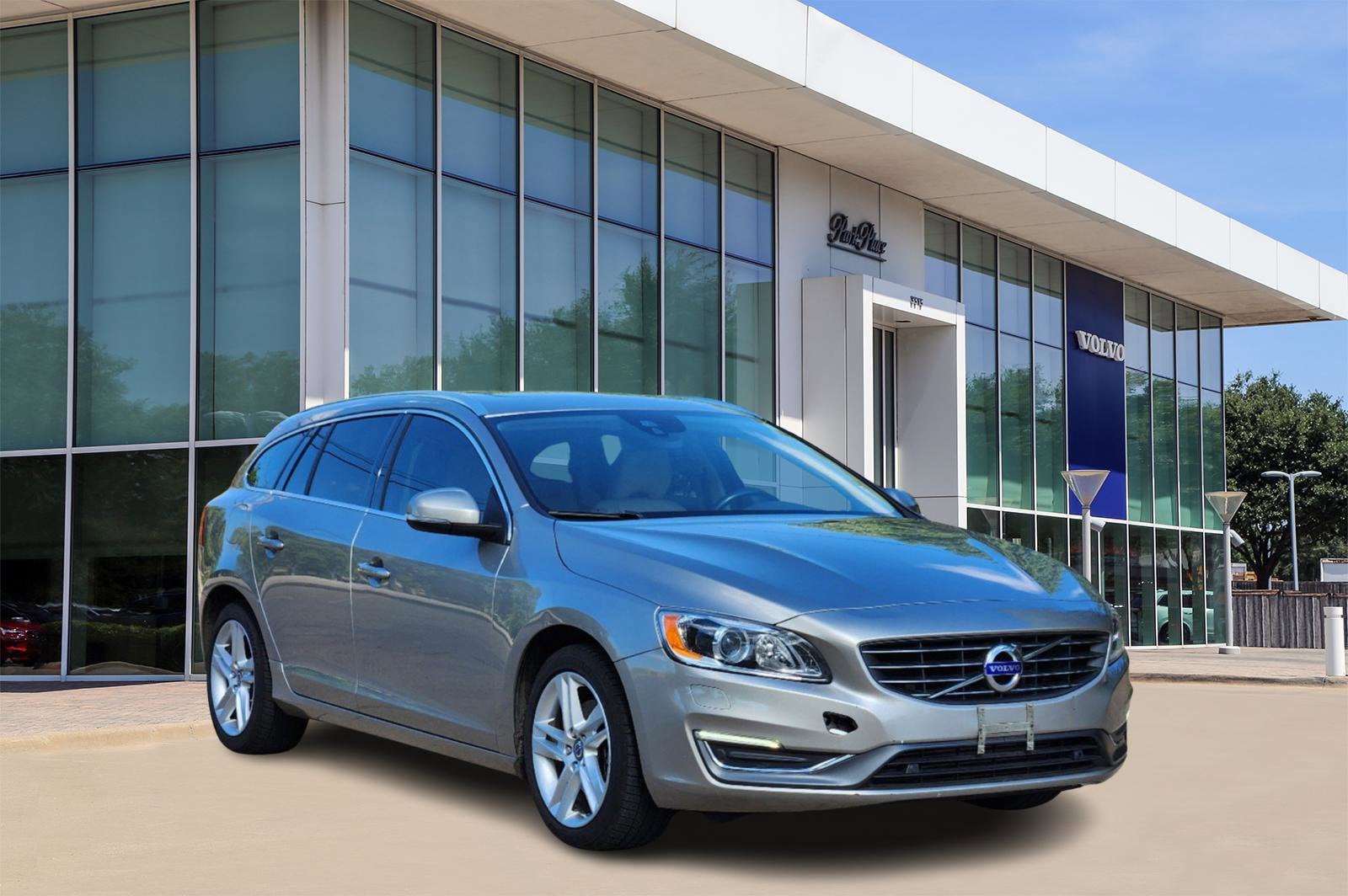 Used 2015 Volvo V60 Premier Plus with VIN YV140MECXF1196134 for sale in Dallas, TX