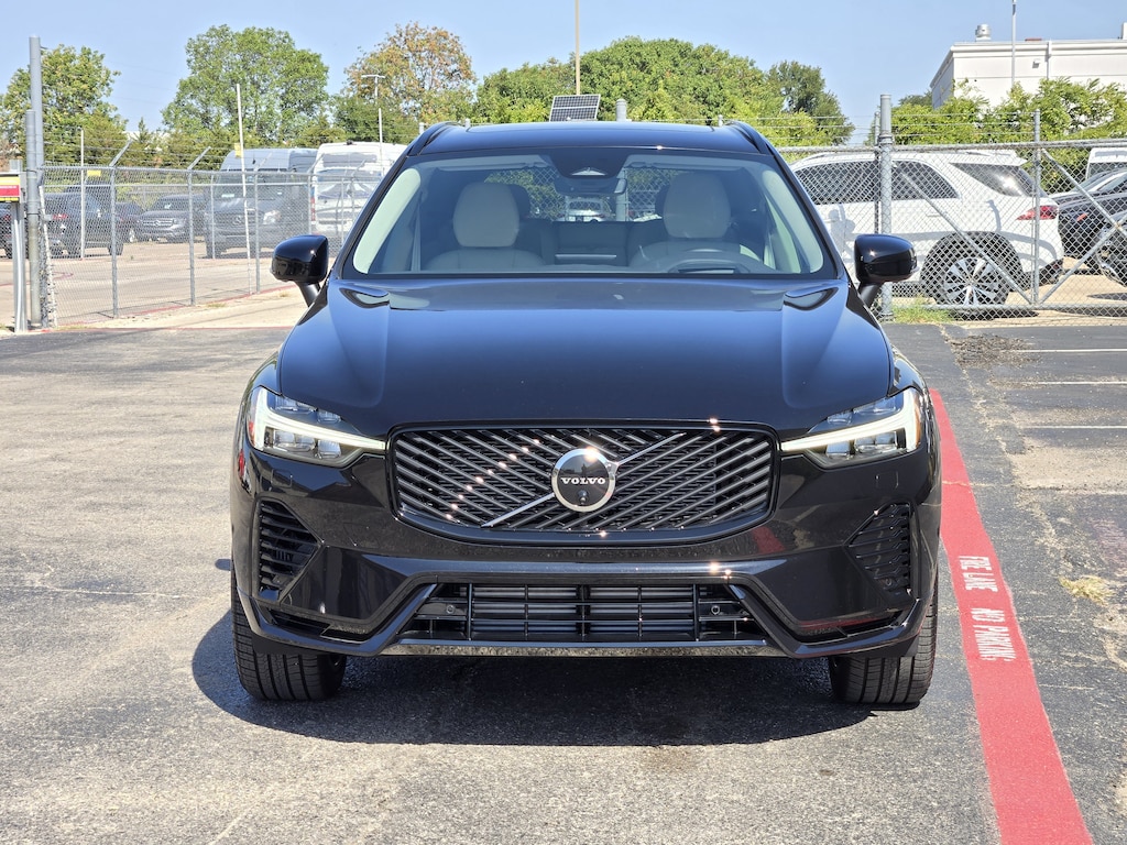 New 2026 Volvo XC60 plug-in hybrid T8 Ultra SUV