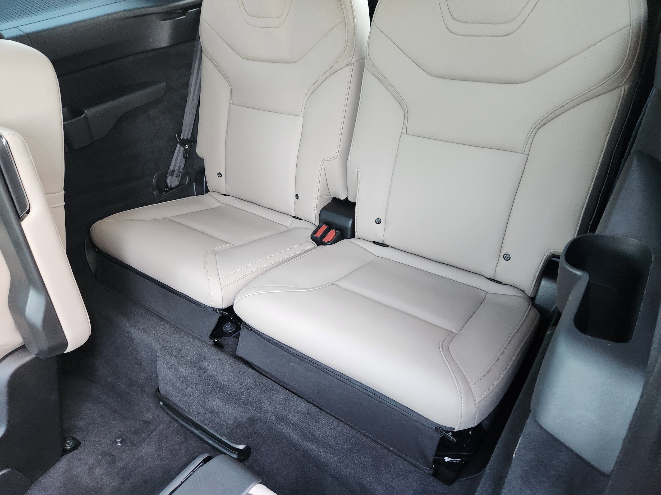 2025 Volvo EX90 Ultra - Photo 27