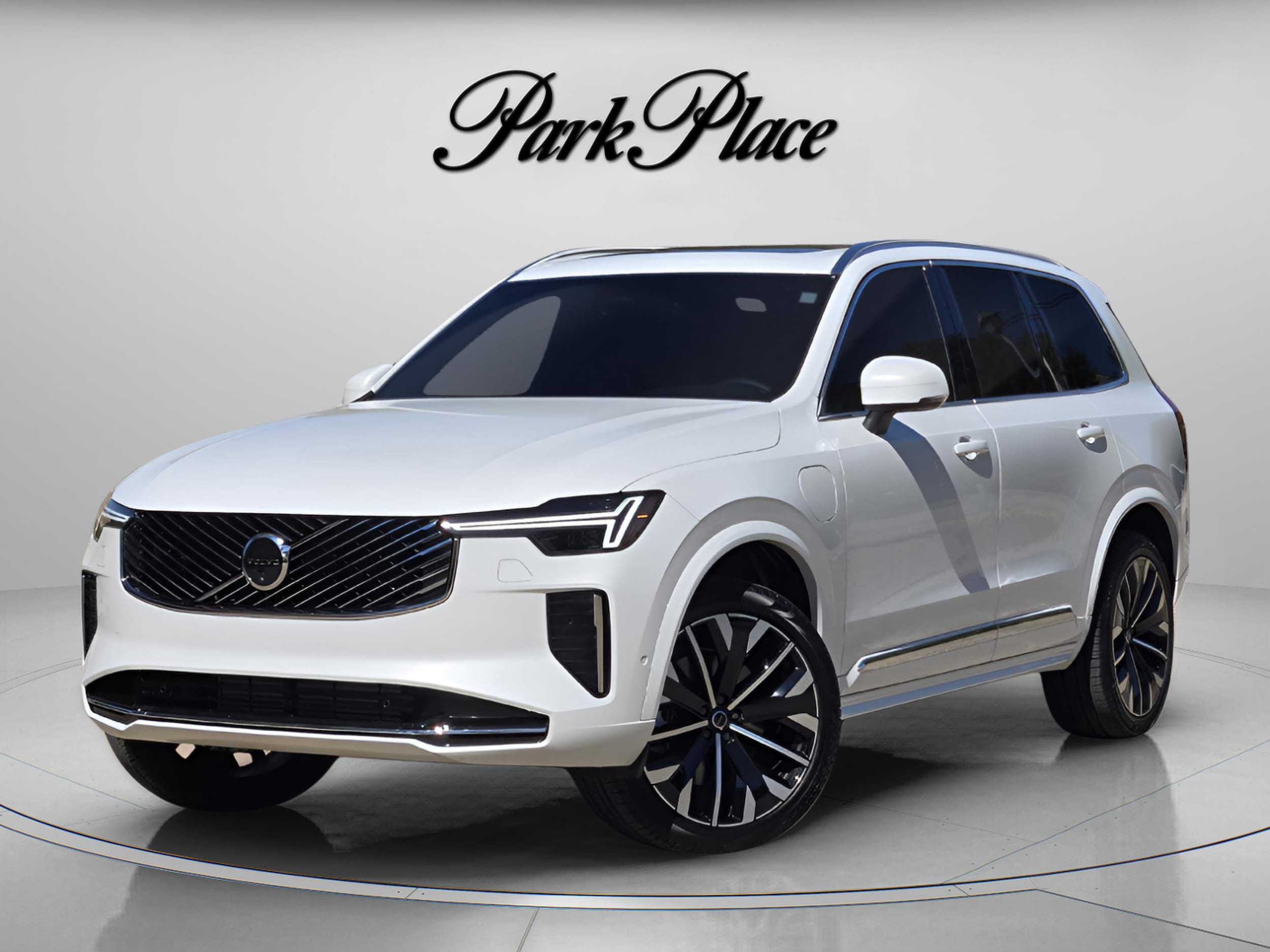 Used 2025 Volvo XC90 plug-in hybrid For Sale at Park Place Lexus