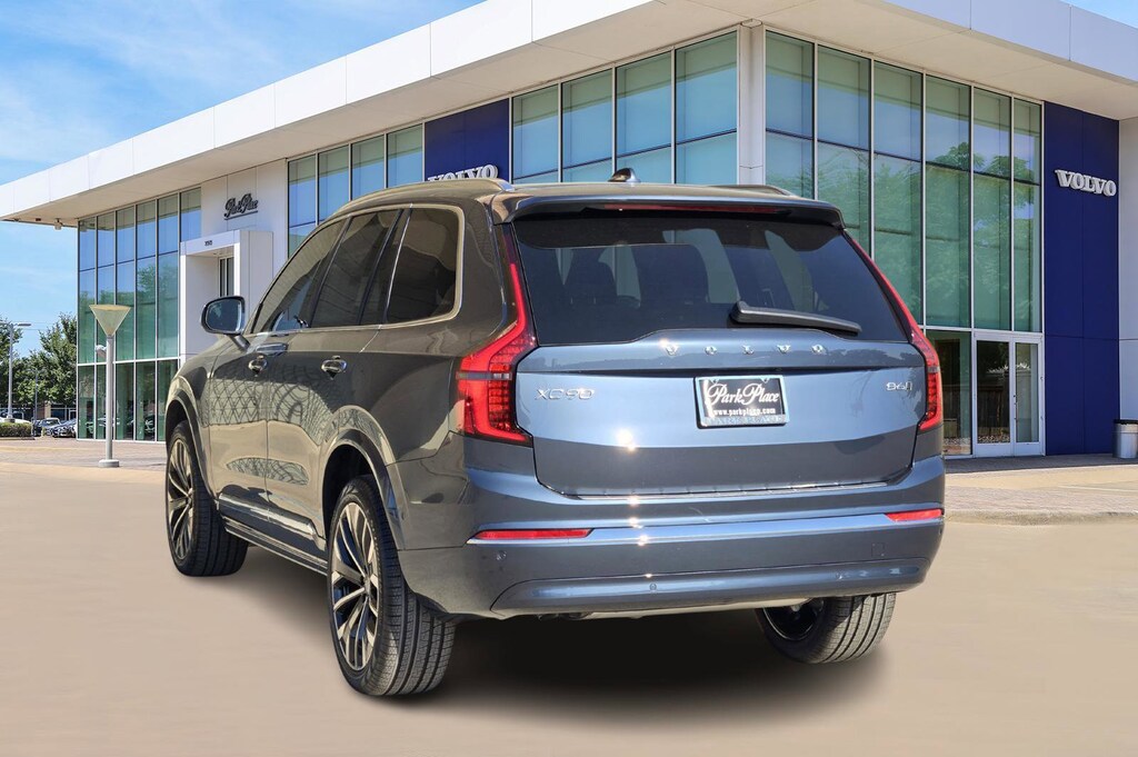 New 2026 Volvo XC90 B6 Plus 7-Seater SUV