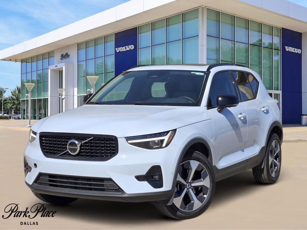 Used 2026 Volvo XC40 Plus SUV