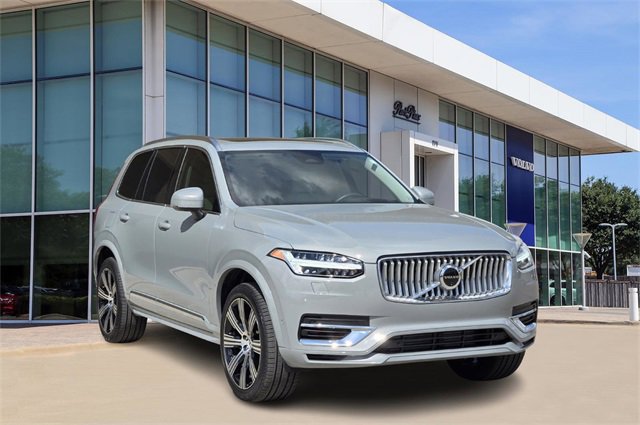 2025 Volvo XC90 T8 photo 2