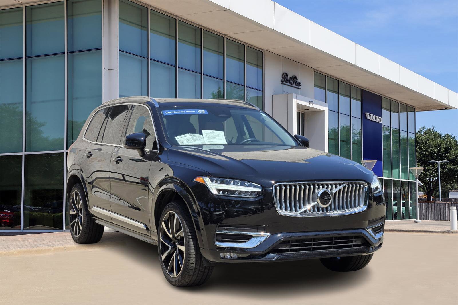 2025 Volvo XC90 Plus photo 2