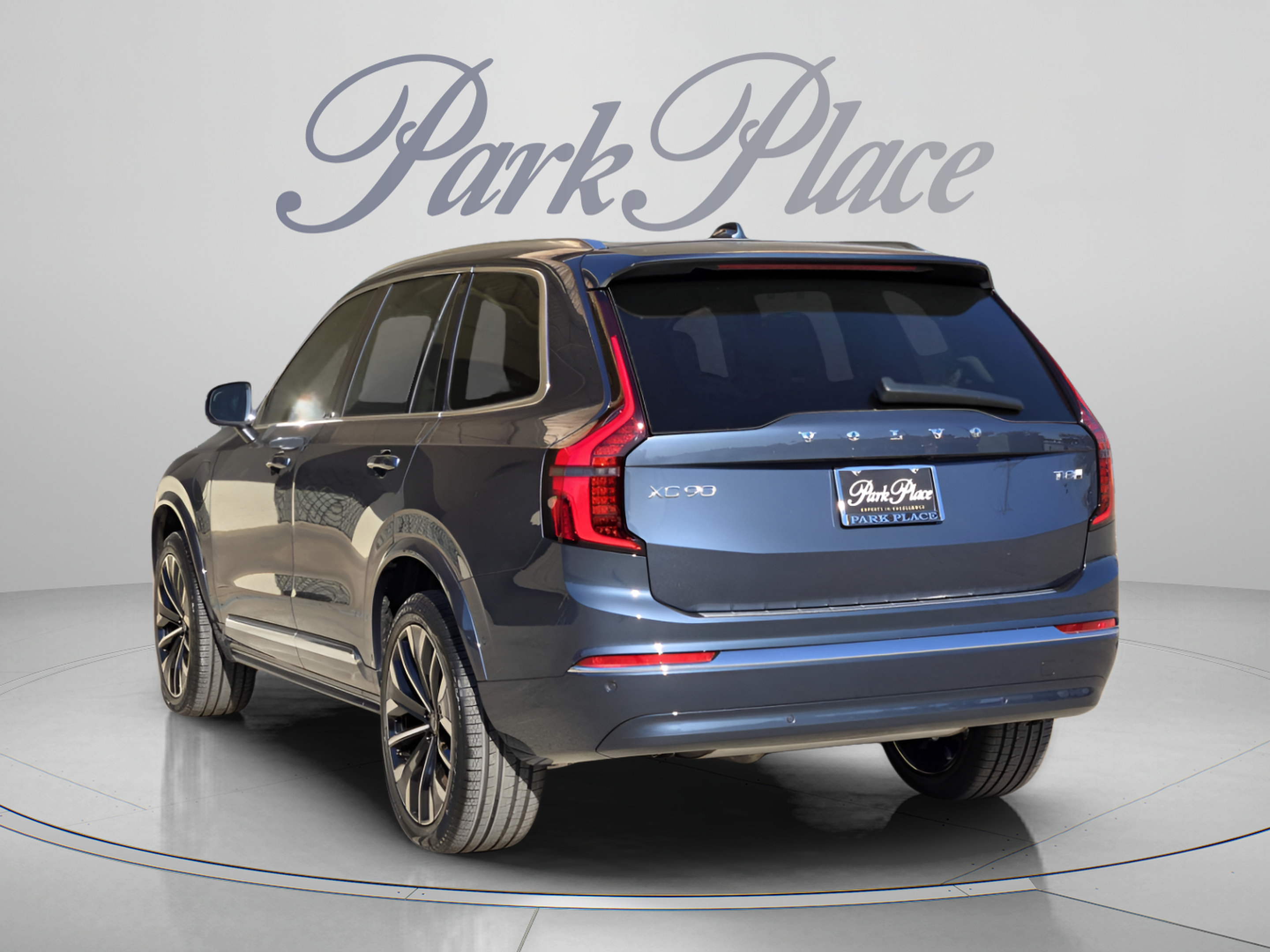 New 2026 Volvo XC90 plug-in hybrid T8 Ultra 7-Seater SUV