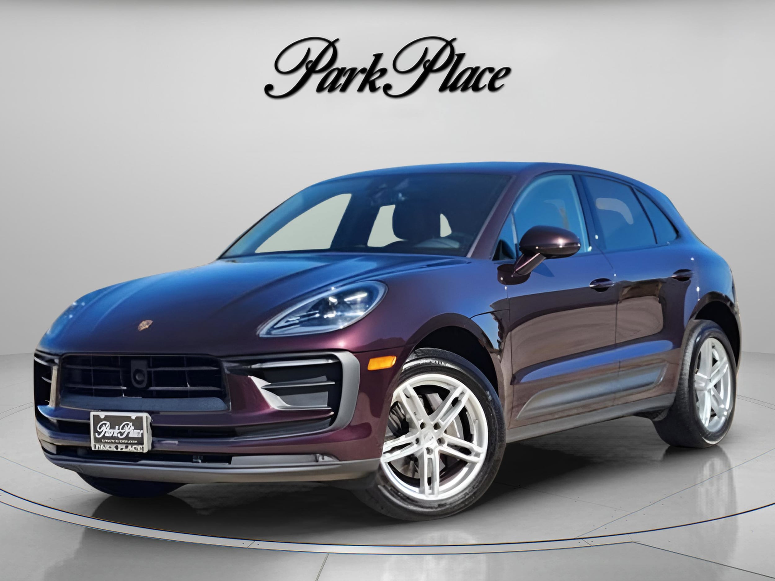 2024 Porsche Macan SUV 
