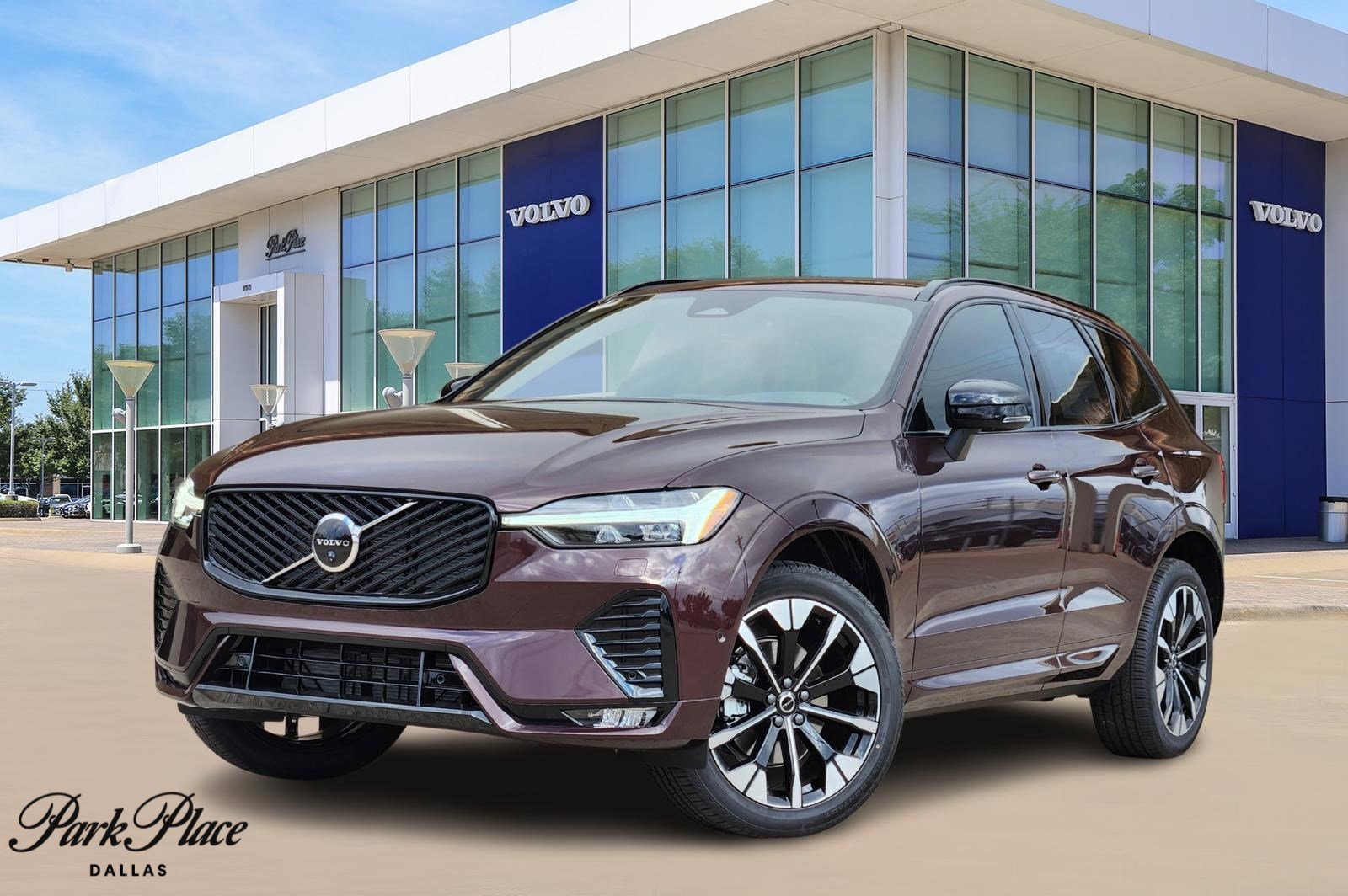 2026 Volvo XC60 Plus's photo