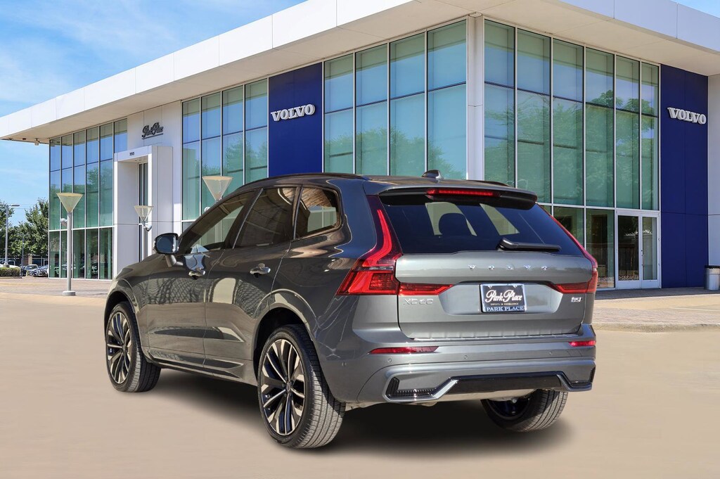 New 2026 Volvo XC60 B5 Ultra SUV