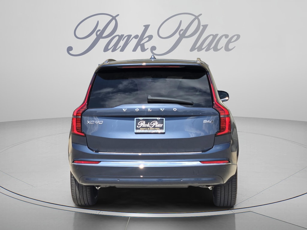 New 2026 Volvo XC90 B6 Plus 7-Seater SUV